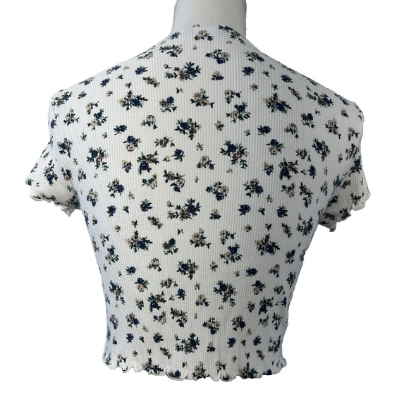 Cream & Floral Ribbed Knit Button Cropped Cap Sleeves Top Women's Sz M - Picture 3 of 6